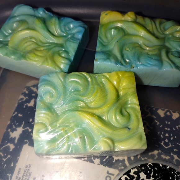 Wave bars - Picture 1 of 1